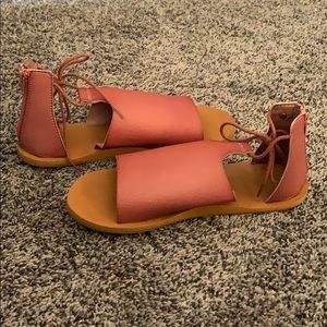 Pink Roxy sandals